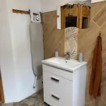Appartement U Jesterky S Finskou Saunou V Cene *