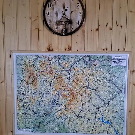 U Jesterky Se Saunou V Cene, Rejvizska 29, *
